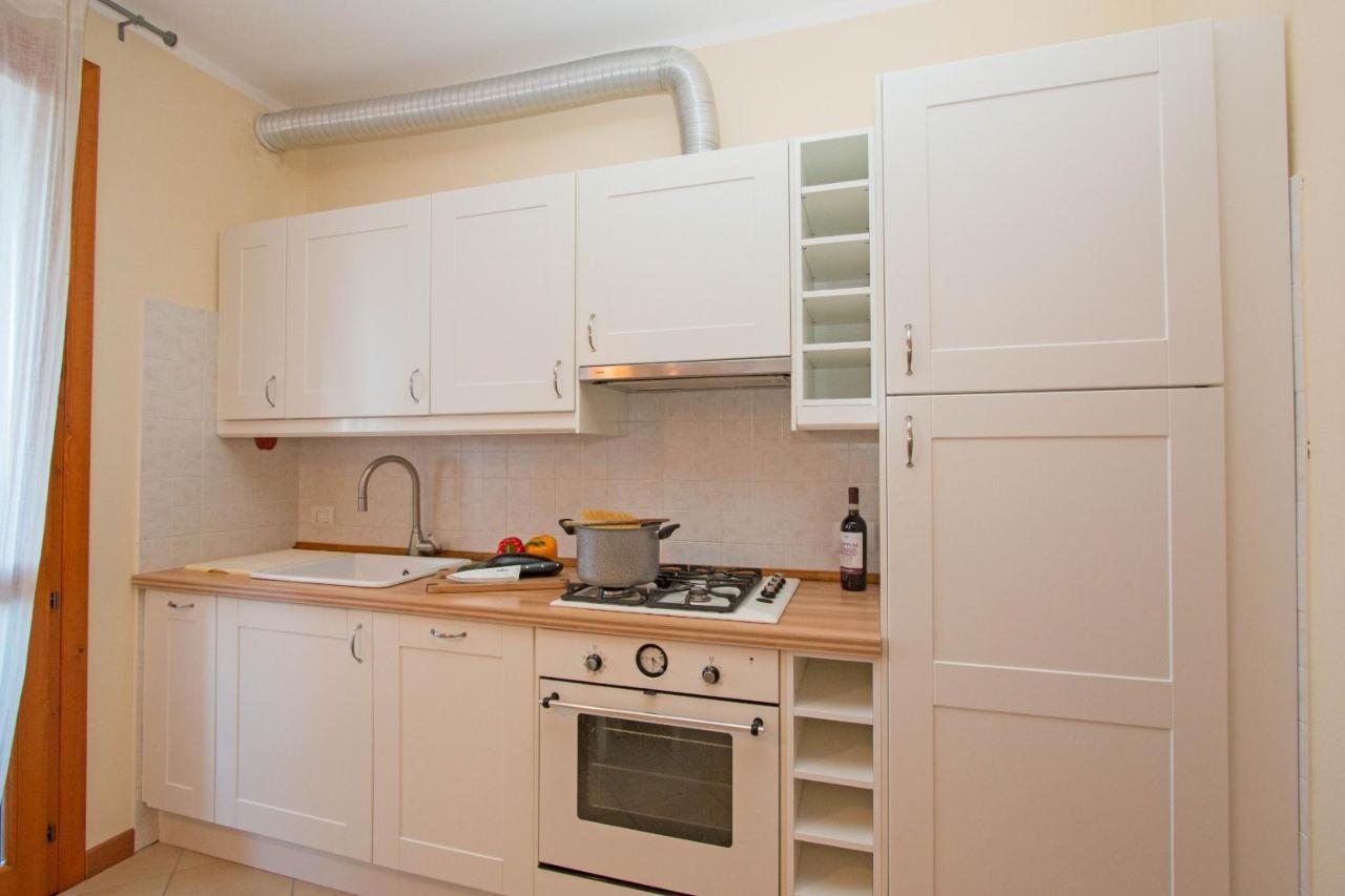Baglio Degli Ulivi 3 Apartment By Wonderful Italy Sirmione Exterior foto