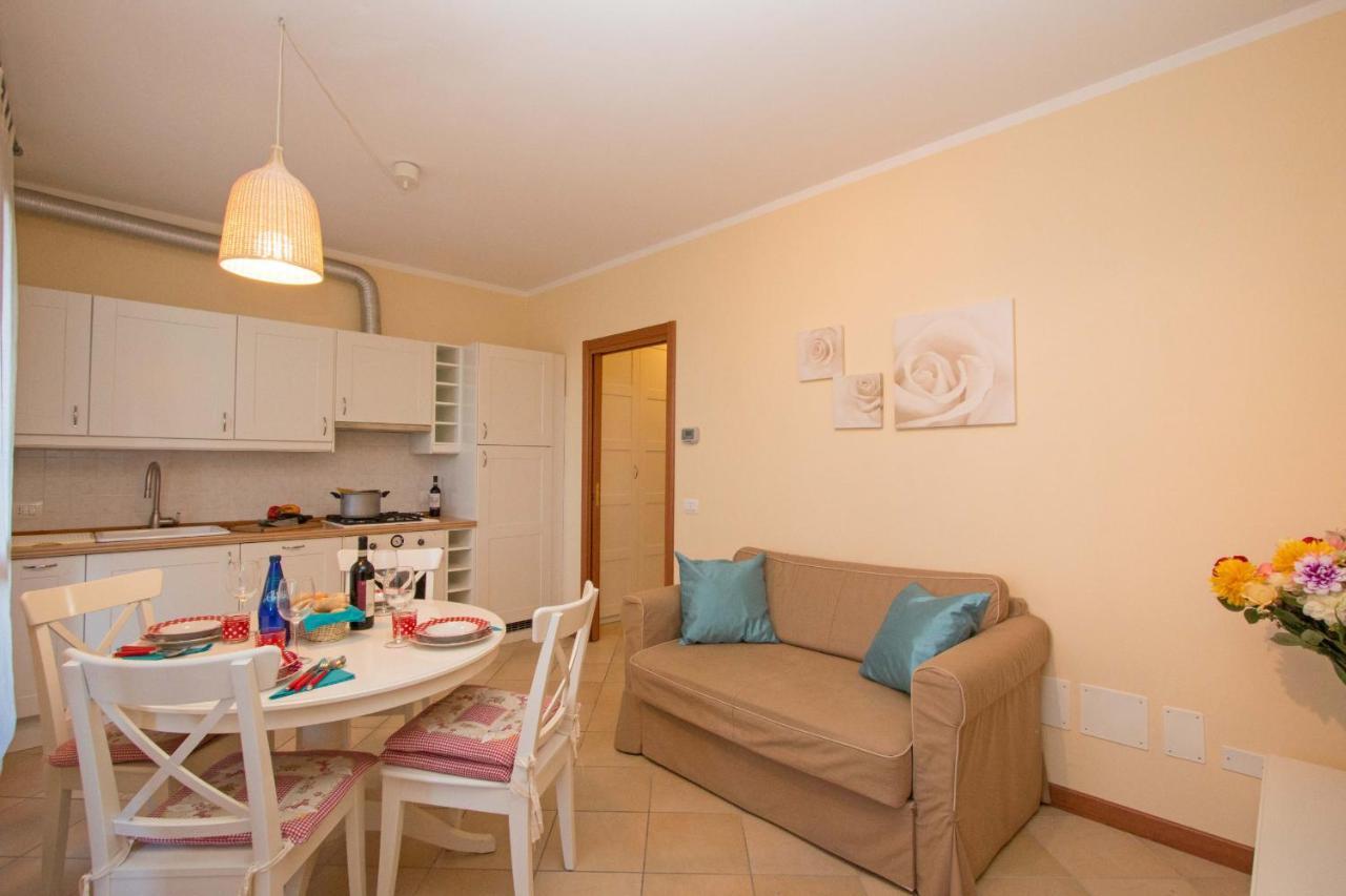 Baglio Degli Ulivi 3 Apartment By Wonderful Italy Sirmione Exterior foto